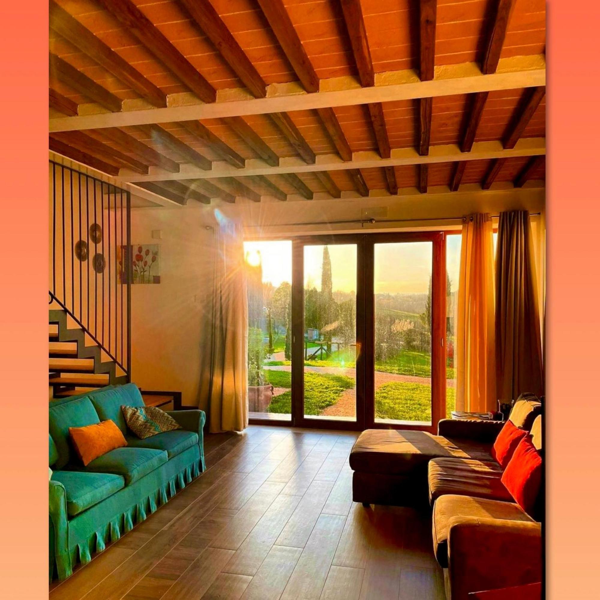 Agriturismo La Corte Del Sole Сієна Екстер'єр фото