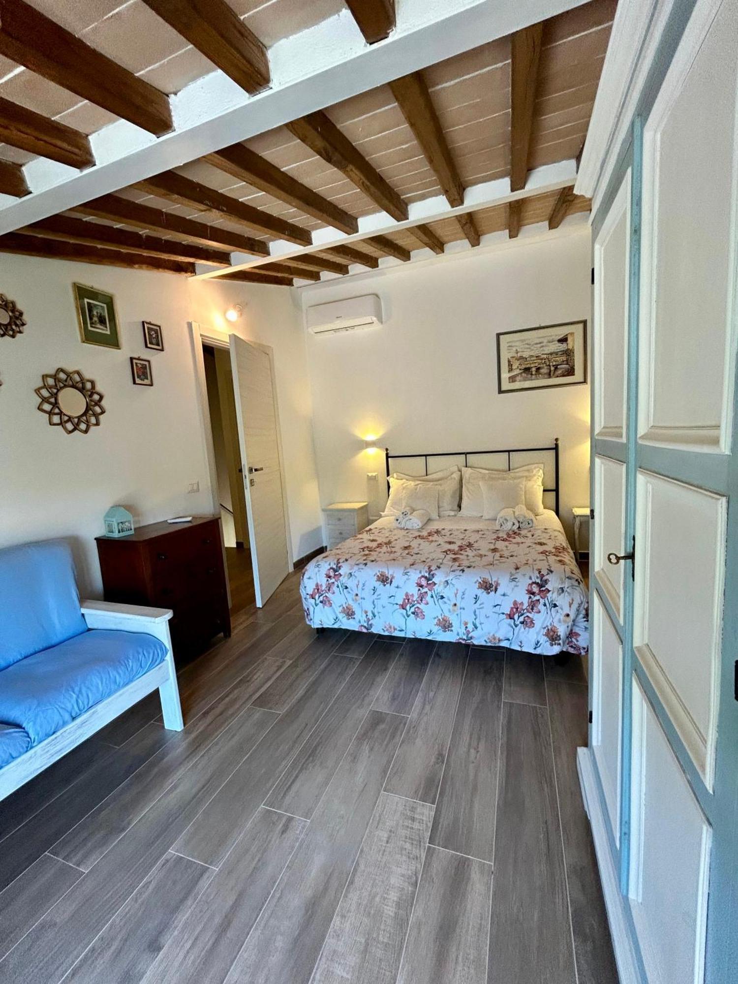 Agriturismo La Corte Del Sole Сієна Екстер'єр фото